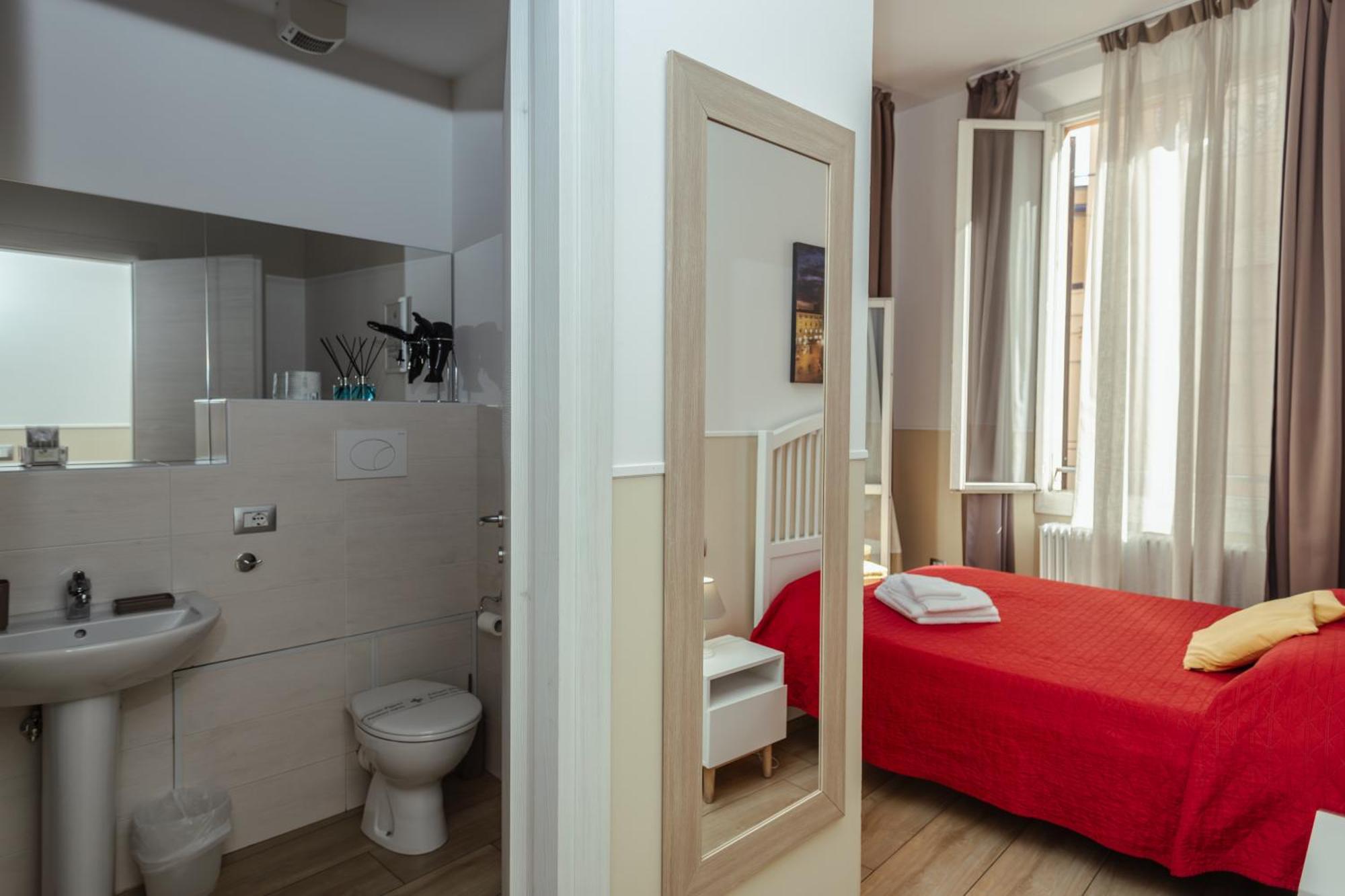 Il Tiro Rooms Bolonia Zewnętrze zdjęcie